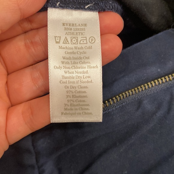 Everlane Heavyweight Athletic Chino - Picture 3 of 5